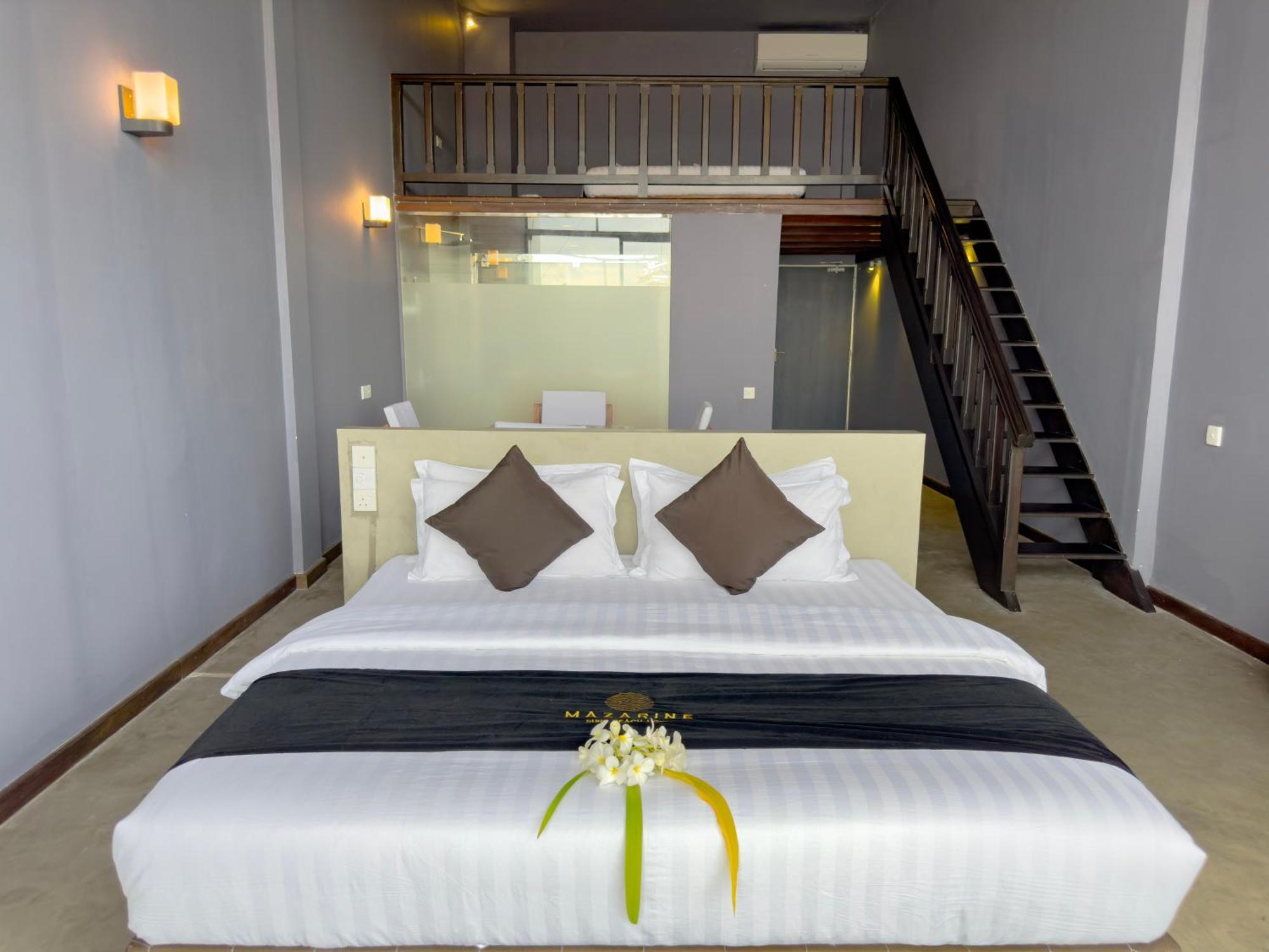 Mazarine Surf Suites Hiriketiya Диквела Екстериор снимка